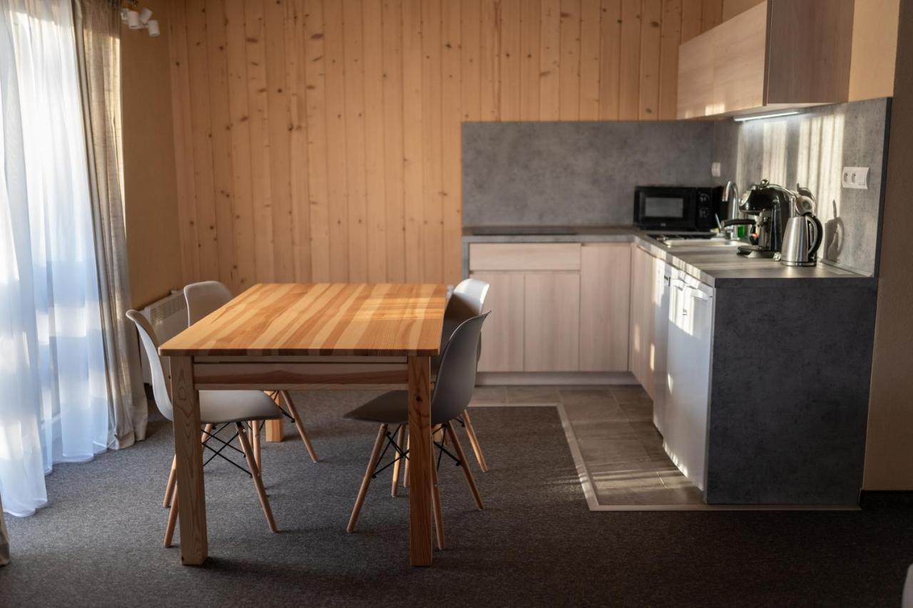 Apartmany Janka + Camp Bešeňová Εξωτερικό φωτογραφία