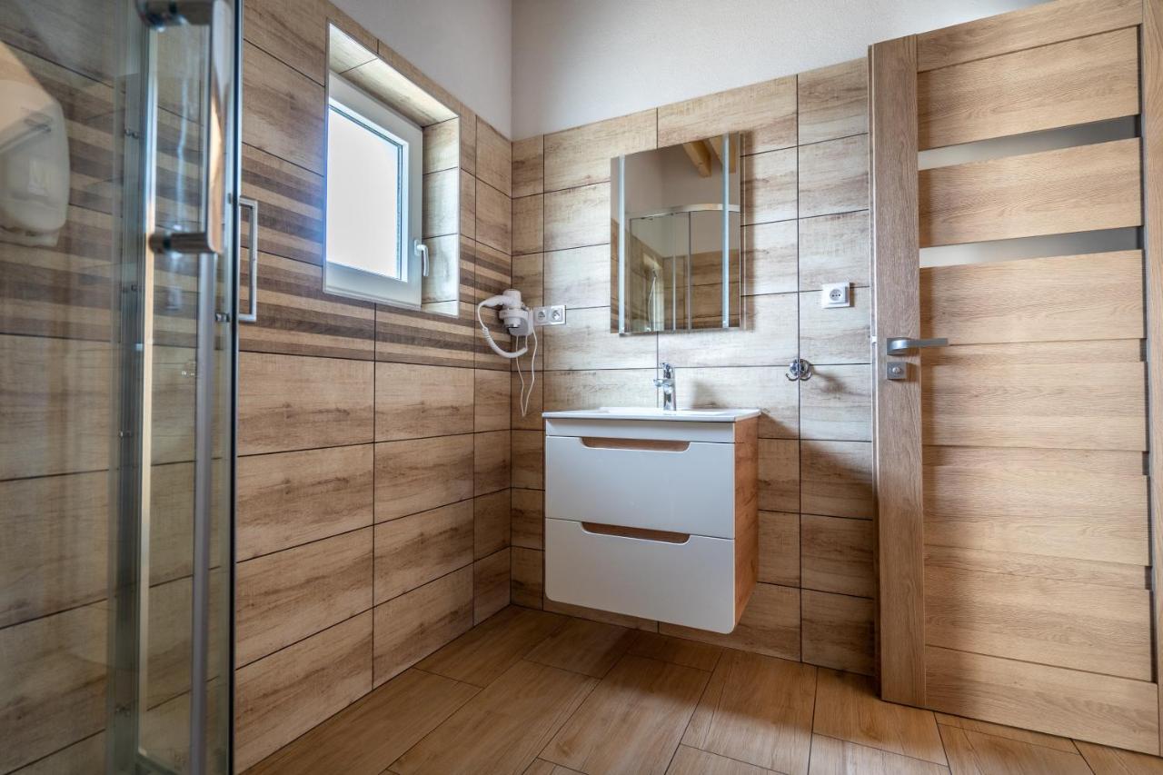 Apartmany Janka + Camp Bešeňová Εξωτερικό φωτογραφία