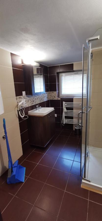 Apartmany Janka + Camp Bešeňová Εξωτερικό φωτογραφία